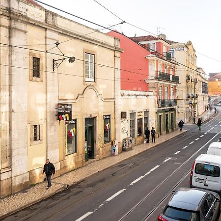 Cozy Apartment In Amazing Location! Lisbon Bagian luar foto